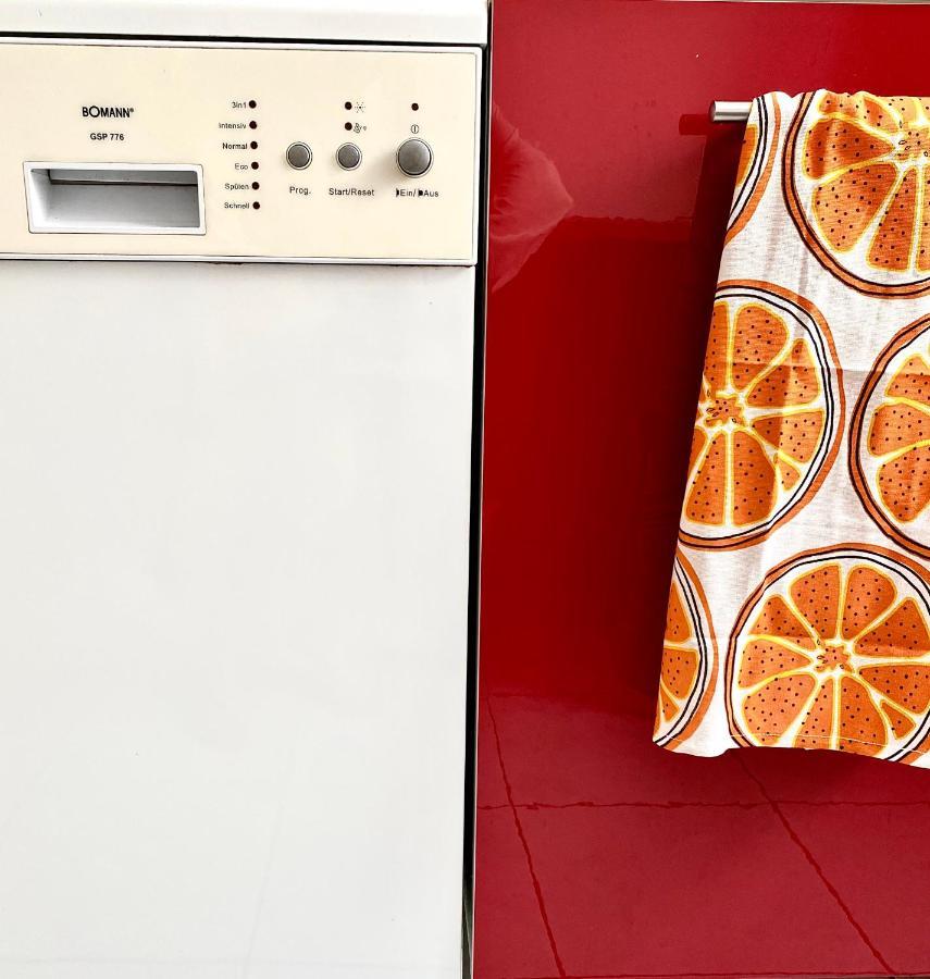 אוגסבורג Stay In Aux, Feel At Home ! 2 Room Apartment Central Incl All You Need For 4 Person, 24H Check In, Pkw Parking Only מראה חיצוני תמונה